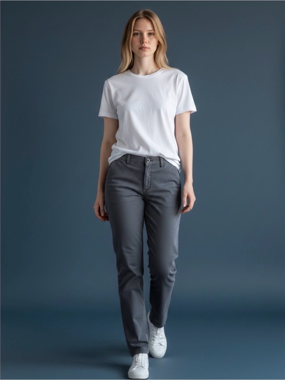 Gap Women’s Straight-Leg Girlfriend Chino Pants in Faded Gray